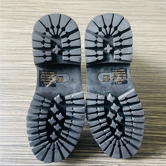 Billini Valeska Boot in Stone/Black Contrast - Picture 9 of 16